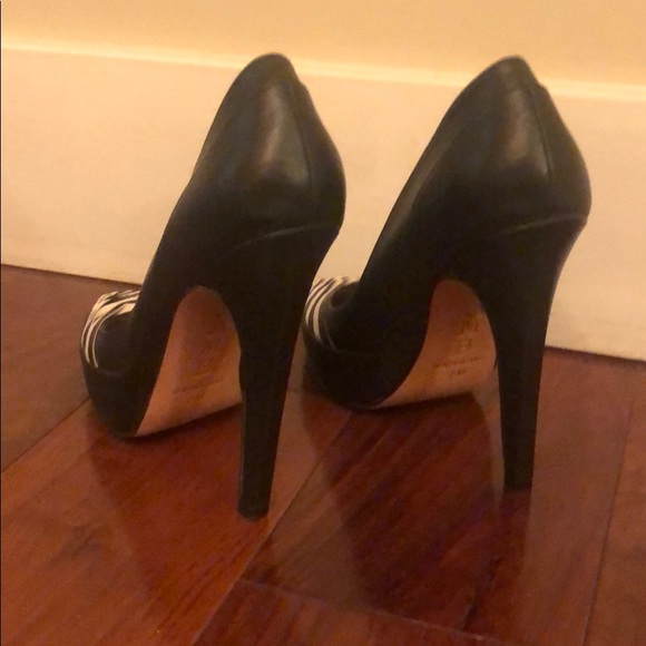 L.A.M.B Heels - Picture 3 of 4